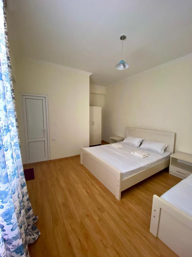 Hotel West House Kobuleti Exterior foto